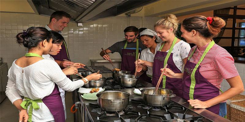 Local cooking classes - Tourism Business Ideas