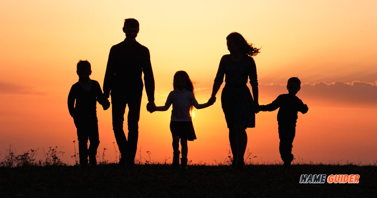 Family Name Ideas​ and Suggestions